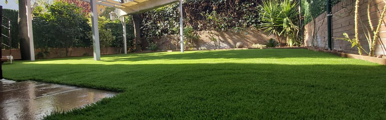 Césped artificial decorativo e interior en Villalbilla